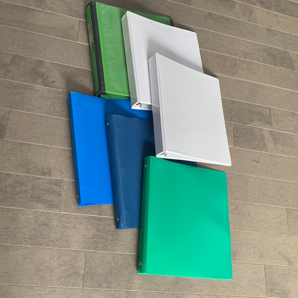 Set of 9 binders and 3 clipboards - Picture 16 of 16